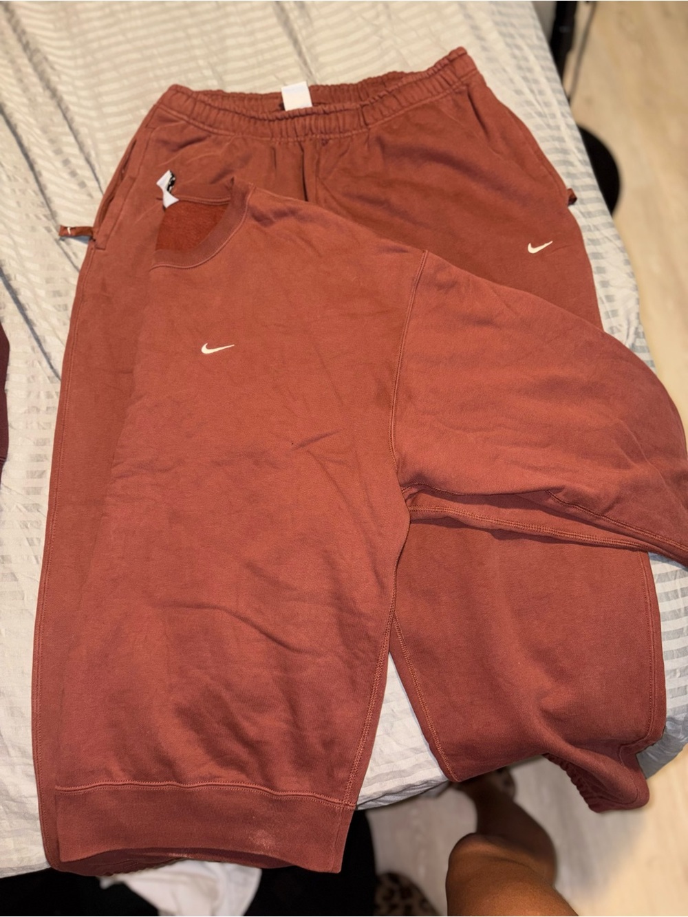 Nike Kids Rust Jogger Sweatshirt Set - Deep Red
